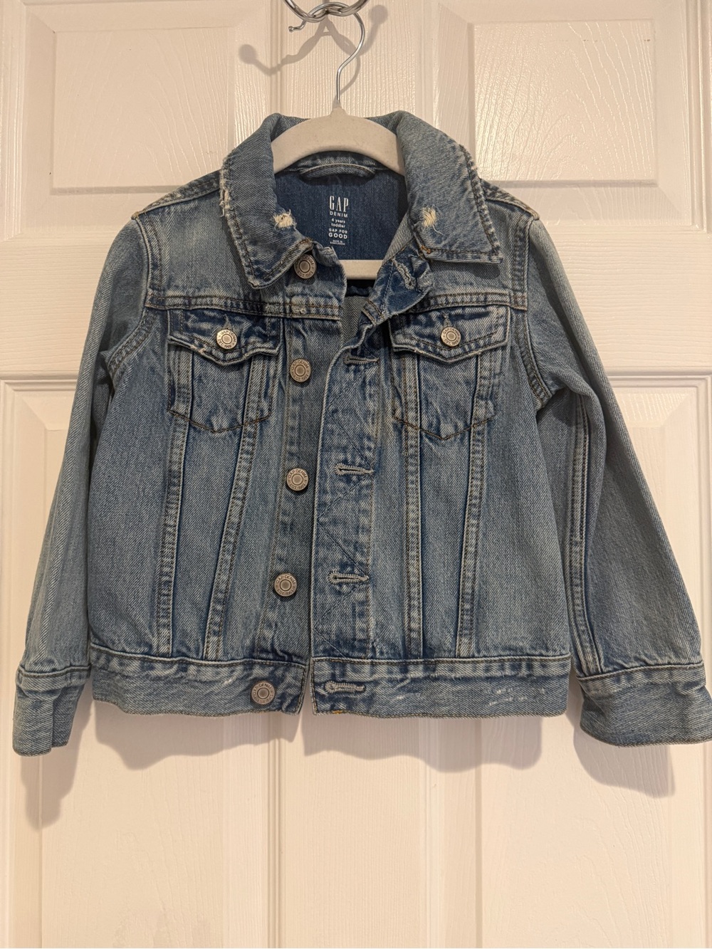 GAP Kids Denim Jean Jacket 4T Light Wash Distressed Trucker Coat